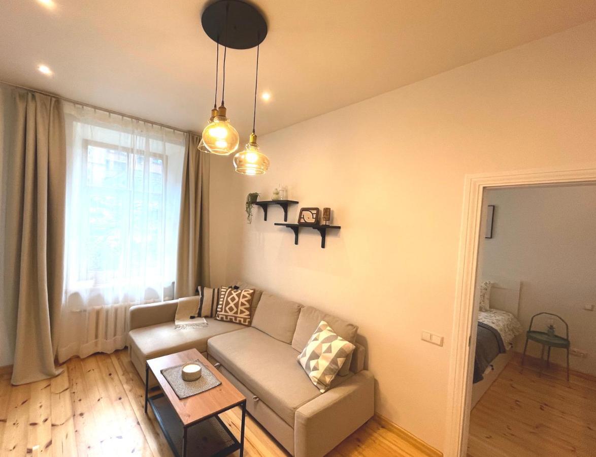 Cozy Home Matisa Apartment, Free Parking, Self Check-In Riga Kültér fotó