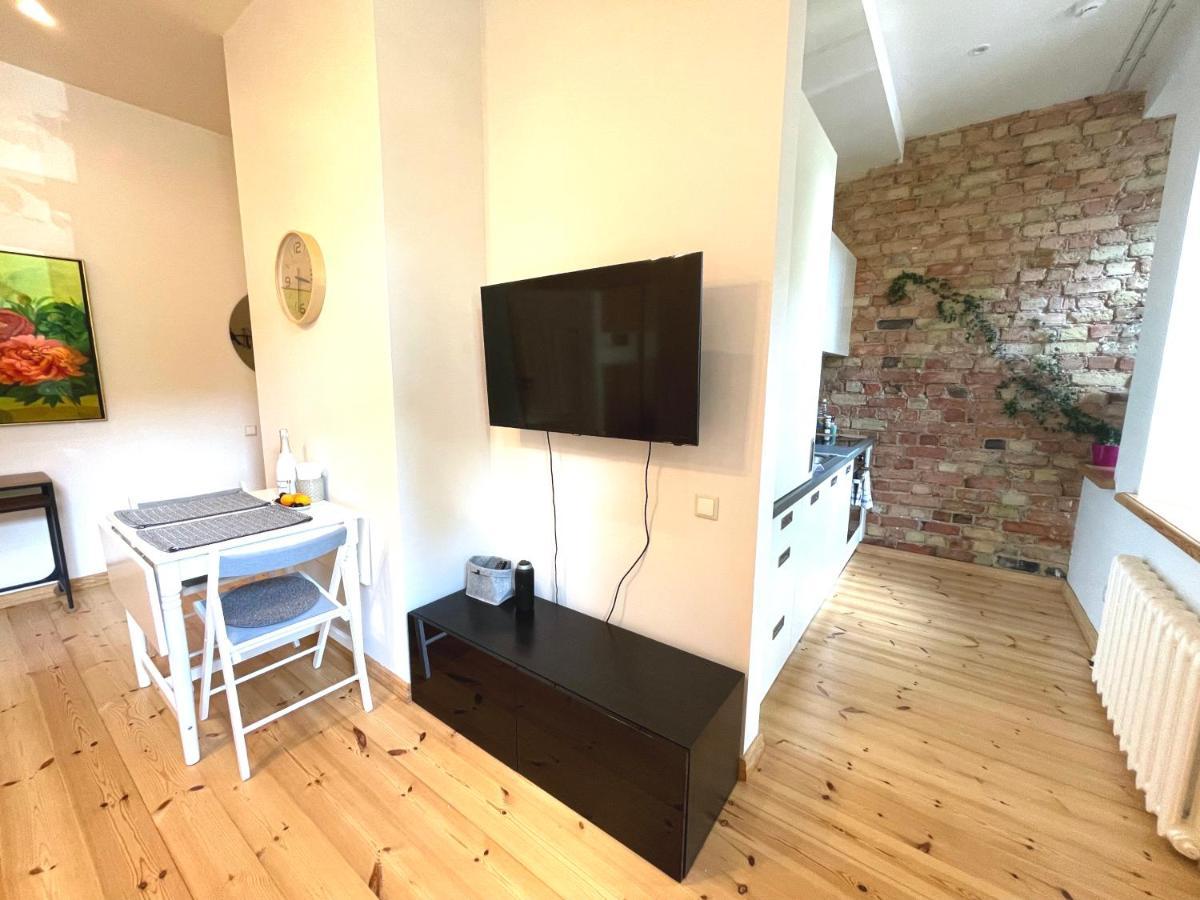 Cozy Home Matisa Apartment, Free Parking, Self Check-In Riga Kültér fotó