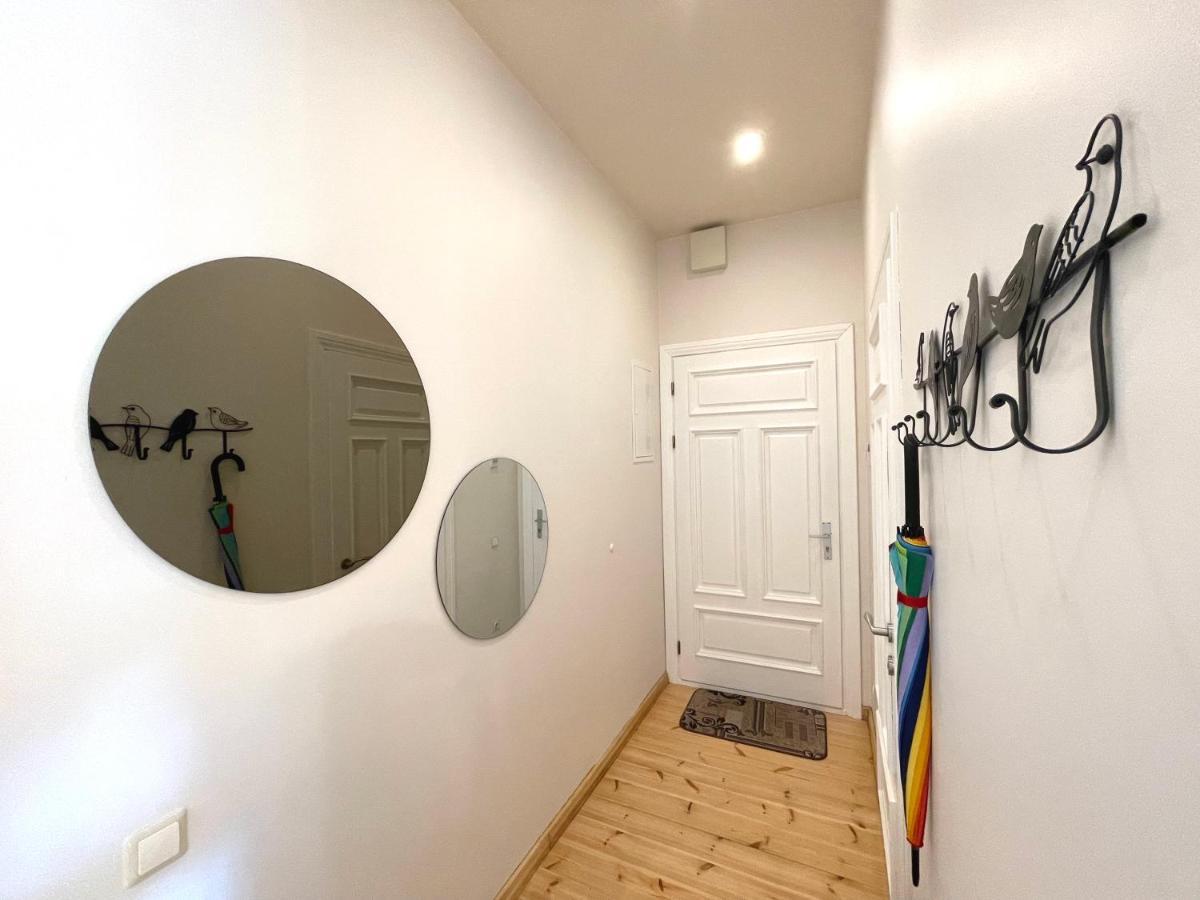 Cozy Home Matisa Apartment, Free Parking, Self Check-In Riga Kültér fotó